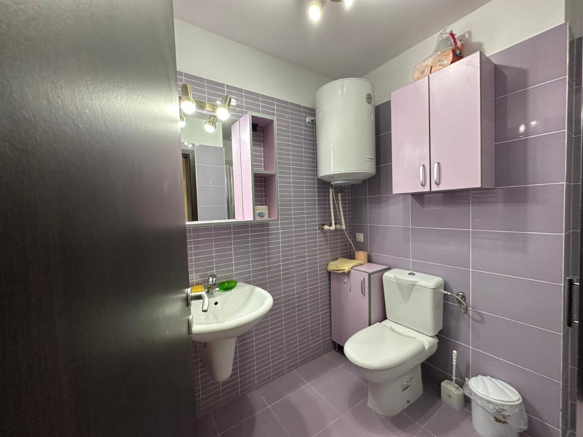 Apartament Oxygen เนพทุน ภายนอก รูปภาพ